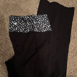 Size 12 Lululemon wide leg pant.
